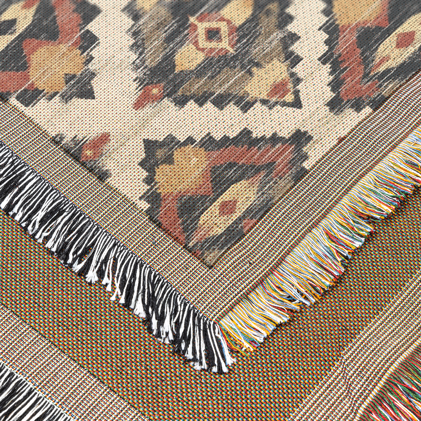 Aztec_Pattern_Blanket_CloseUp_V_Mockup.png