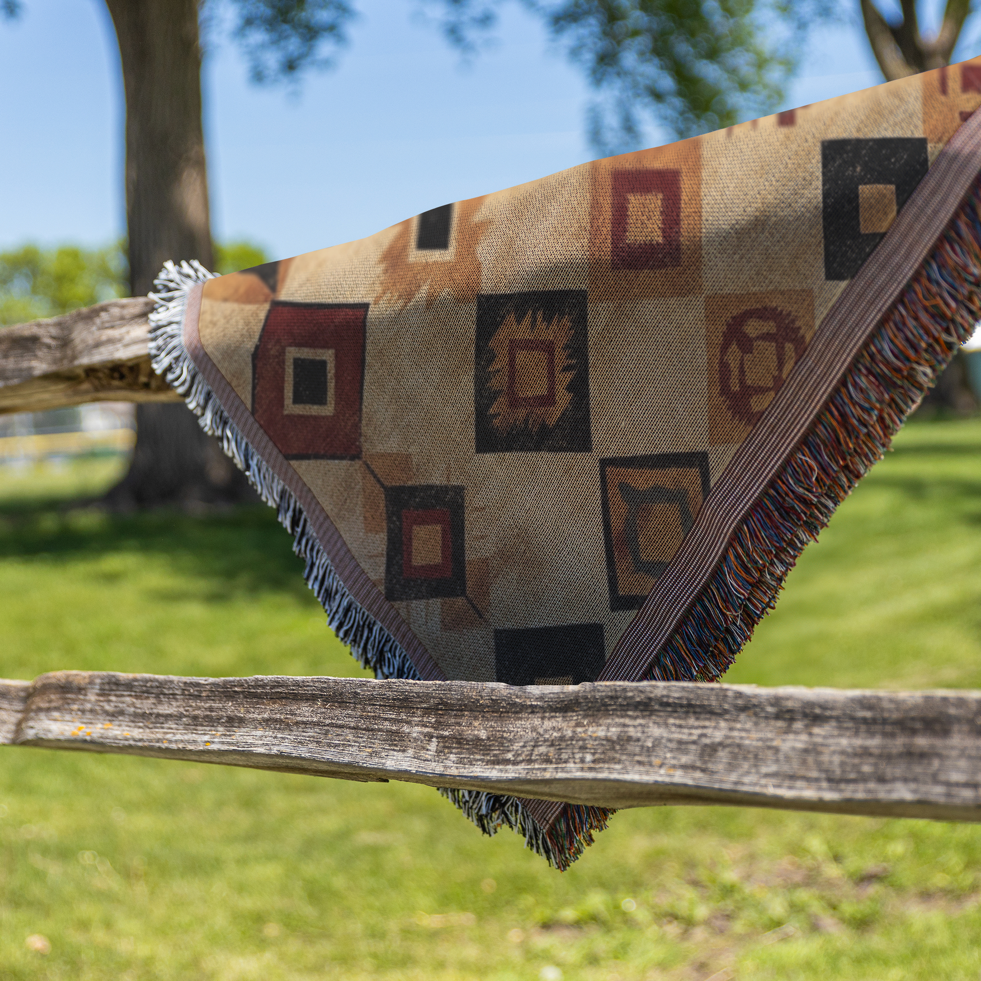 Aztec_Pattern_Blanket_Fence_V_Mockup.png